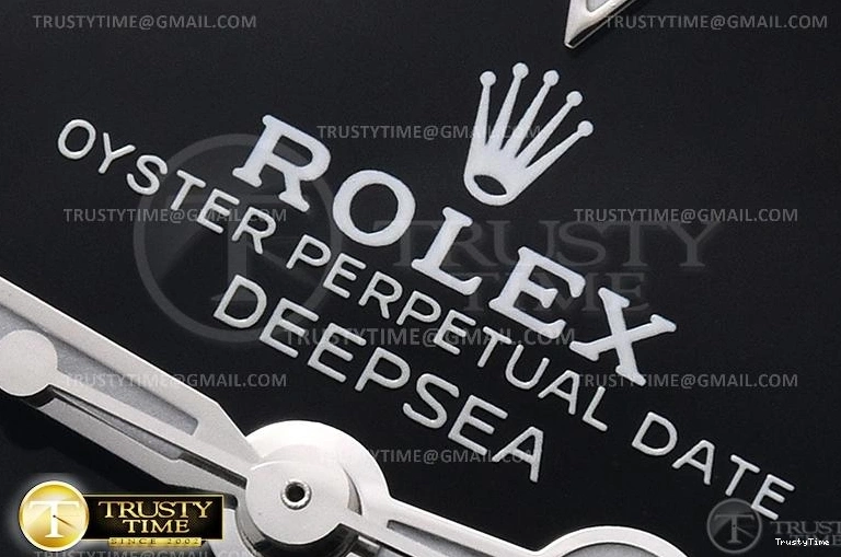 0806 ROLSD0102 – Deep Sea Dweller Blk Supportive 1013